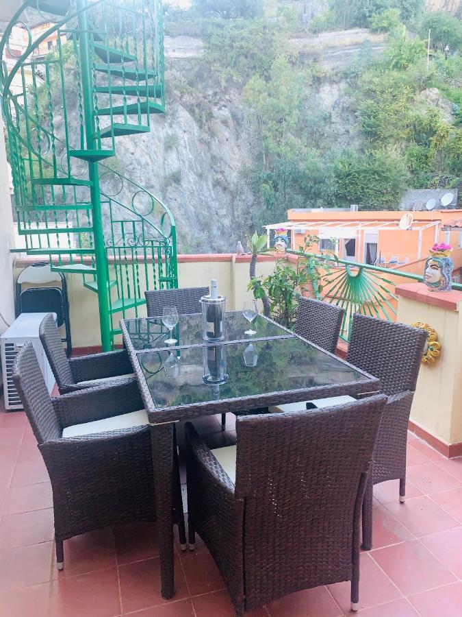 La Fontanella Apartment Taormina Eksteriør bilde